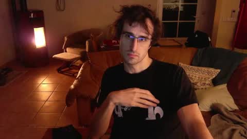 Snapshot of trucdeoufouf chatting on February 2025 09:40:01 PM trucdeoufouf online show from February 2025 09:40:01 PM