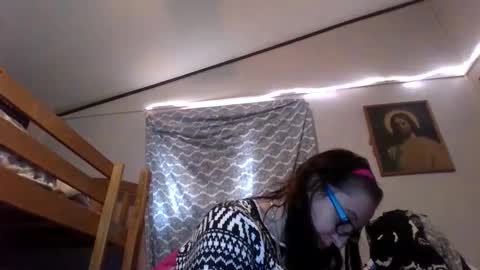 Snapshot of truckerswifetobe chatting on December 2024 03:16:02 PM TruckersWifeToBe online show from December 2024 03:16:02 PM