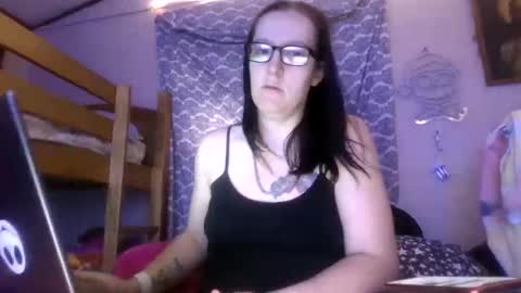 Snapshot of truckerswifetobe chatting on January 2025 10:55:01 PM TruckersWifeToBe online show from January 2025 10:55:01 PM