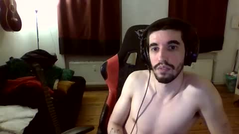 Snapshot of trueblove chatting on November 2025 08:21:02 PM trueblove online show from November 2025 08:21:02 PM