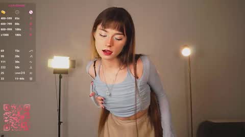 Grace online show from December 2025 09:44:01 PM