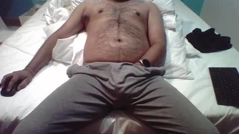 trvling_paul online show from December 2024 11:39:02 AM