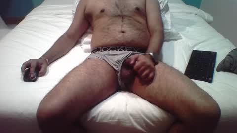 trvling_paul online show from December 2024 01:43:02 PM