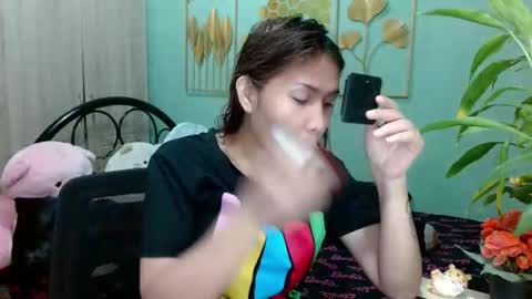 SHENA  online show from November 2025 06:40:02 PM