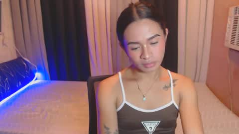 KATH DONT FORGET TO FOLLOW ME online show from October 2025 05:52:02 PM