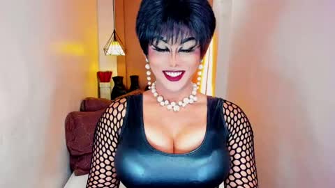 Nicoleeee online show from April 2026 09:39:33 PM