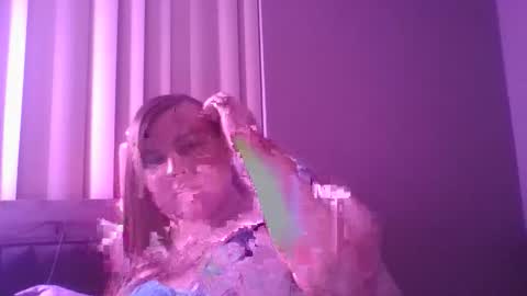 TSPhoenixEvelyn online show from May 2026 06:11:02 AM