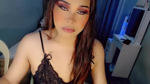 Snapshot of tsscarlett_xx chatting on February 2025 08:15:02 AM jayvie online show from February 2025 08:15:02 AM