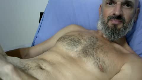 Snapshot of tu_bomberono chatting on June 2026 07:18:02 PM tu_bomberono online show from June 2026 07:18:02 PM