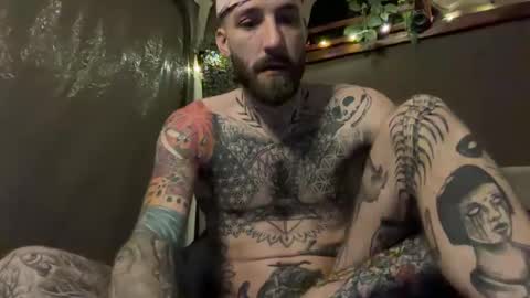 Snapshot of tuhands chatting on March 2025 07:41:01 AM Tuhands online show from March 2025 07:41:01 AM