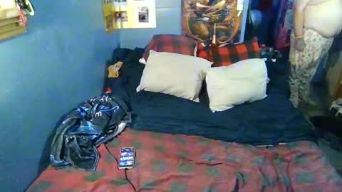 TumbleME online show from November 2025 11:43:02 AM