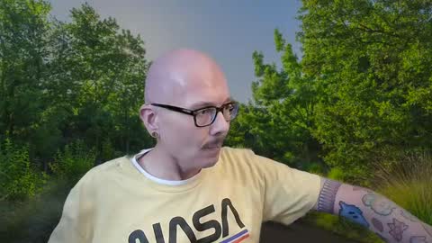 tumbling through online show from October 2025 09:10:02 PM