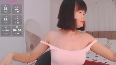 TumiLio online show from January 2025 04:30:02 AM