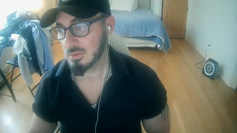 tuscan_taurus online show from November 2025 02:06:01 PM