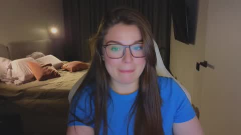 Ariana online show from September 2025 09:14:02 PM