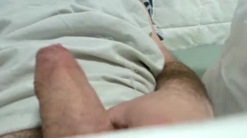 tutu1723153673 online show from March 2025 08:42:02 PM