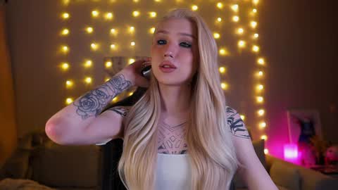 Maria 3 online show from January 2025 04:18:02 PM