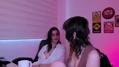 Snapshot of twilightmuses chatting on February 2026 07:21:01 PM Eve Lili online show from February 2026 07:21:01 PM