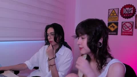 Snapshot of twilightmuses chatting on February 2026 10:29:01 PM Eve Lili online show from February 2026 10:29:01 PM