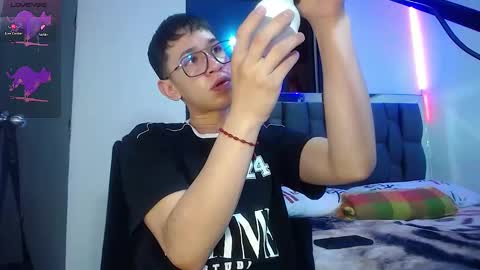 Mr Daren online show from February 2025 04:59:02 PM