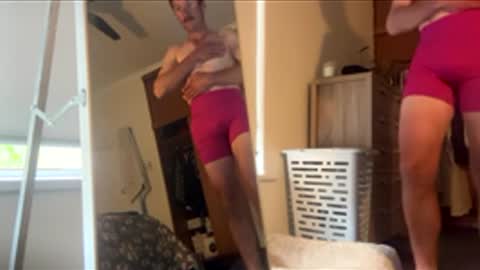 twinkledust online show from March 2026 03:45:02 AM