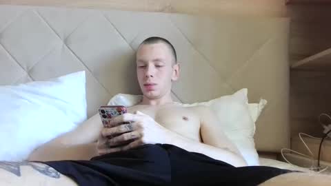 TwinkyBoyxq online show from September 2025 10:41:01 AM