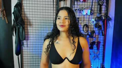 Snapshot of twisted_fantasy_ chatting on February 2025 09:26:02 PM Clio Tadeo online show from February 2025 09:26:02 PM