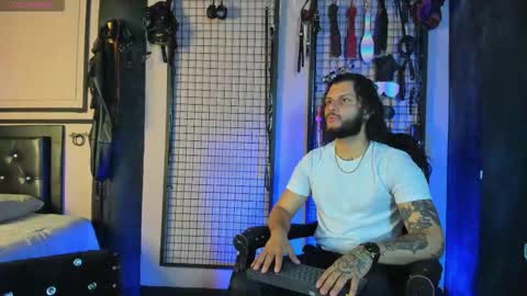 Snapshot of twisted_fantasy_ chatting on September 2025 05:08:02 AM Clio Tadeo online show from September 2025 05:08:02 AM