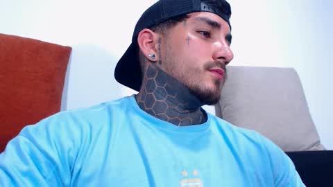 Snapshot of twonaugthy77 chatting on September 2025 12:26:02 AM Angel online show from September 2025 12:26:02 AM