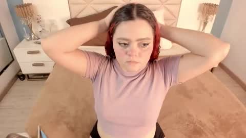 Twiggy online show from March 2026 08:14:01 PM