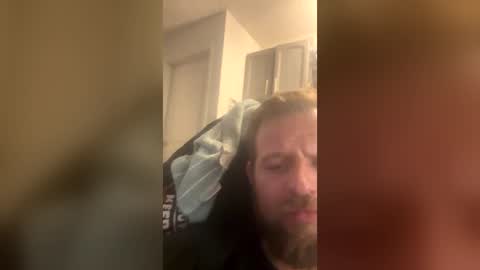 ty_barrett94642677 online show from June 2026 10:52:02 AM