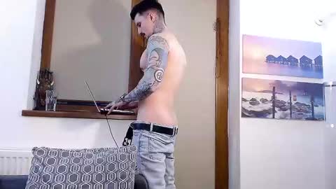 Snapshot of tyagodoll chatting on January 2025 06:39:01 PM tyagodoll online show from January 2025 06:39:01 PM