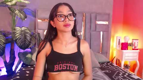 Snapshot of tyla_ks chatting on September 2025 07:50:02 PM tyla_ks online show from September 2025 07:50:02 PM