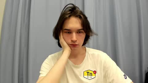 Snapshot of tyler__johnson chatting on January 2025 10:11:02 PM Tyler  johnson online show from January 2025 10:11:02 PM