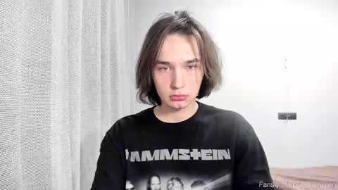 Snapshot of tyler__johnson chatting on February 2025 02:24:01 PM Tyler  johnson online show from February 2025 02:24:01 PM