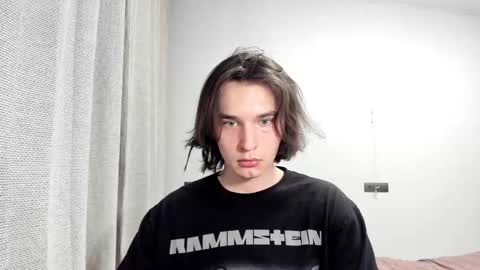 Snapshot of tyler__johnson chatting on February 2025 01:00:01 AM Tyler  johnson online show from February 2025 01:00:01 AM