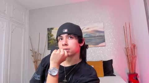 Snapshot of tyler_durtenn chatting on February 2026 03:27:02 AM Tyler online show from February 2026 03:27:02 AM