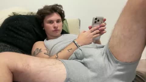 tylerrb online show from February 2026 02:49:02 AM