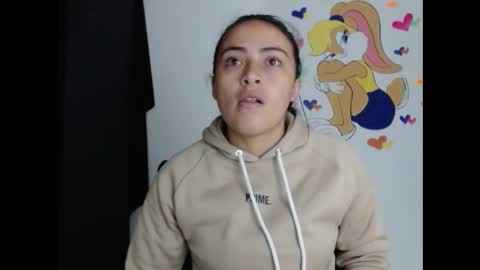 Snapshot of tyrahot_ chatting on December 2025 09:58:01 AM tyrahot_ online show from December 2025 09:58:01 AM