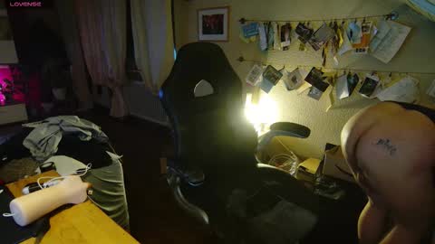 Sascha online show from March 2026 02:16:02 AM