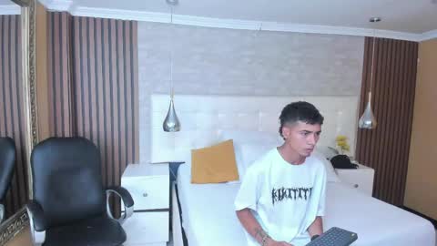 Tyson online show from April 2026 04:06:02 AM