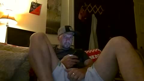 Snapshot of tywinn68 chatting on September 2025 05:43:02 AM tywinn68 online show from September 2025 05:43:02 AM