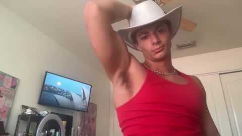 Snapshot of tyy0ung chatting on May 2026 08:03:02 PM tyy0ung online show from May 2026 08:03:02 PM