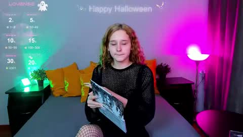 Snapshot of uco_mon chatting on October 2025 02:51:02 PM Uco online show from October 2025 02:51:02 PM