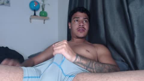 ugh_manux online show from May 2026 05:24:01 AM