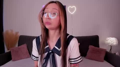 Snapshot of ukki_ chatting on June 2026 07:25:01 AM Naomi online show from June 2026 07:25:01 AM