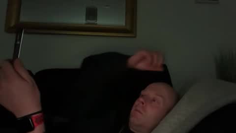 ukmatty3 online show from April 2026 07:58:01 PM