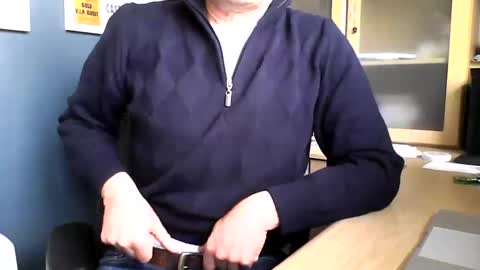 Snapshot of ukshowall chatting on March 2026 01:49:01 PM mark online show from March 2026 01:49:01 PM