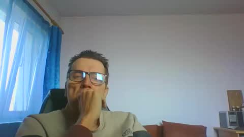 ulmeni4 online show from February 2025 10:17:02 AM