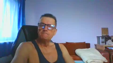 ulmeni4 online show from December 2025 07:58:02 AM